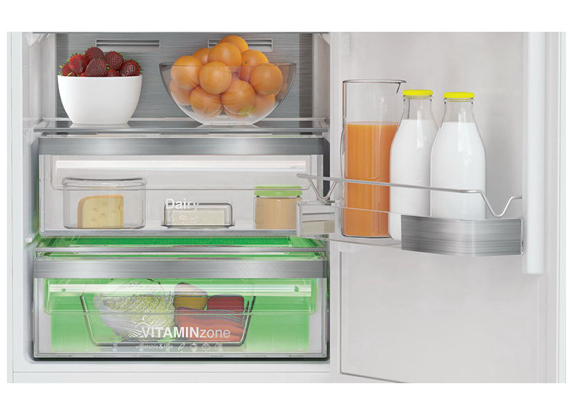Встраиваемый холодильник Grundig GKIN25720