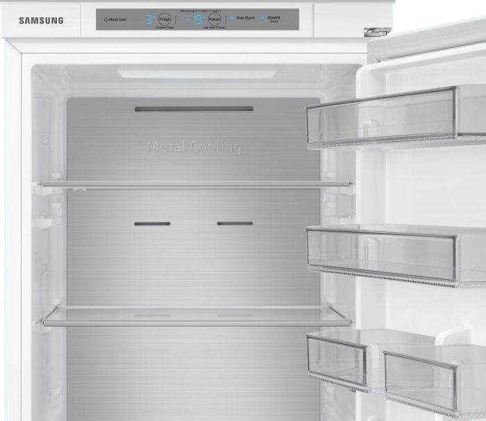 Встраиваемый холодильник Samsung BRB 30703EWW