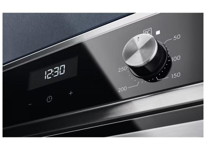 Электрический духовой шкаф Electrolux EOD5H70BX