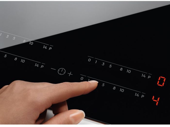 Индукционная варочная панель Electrolux CIV634