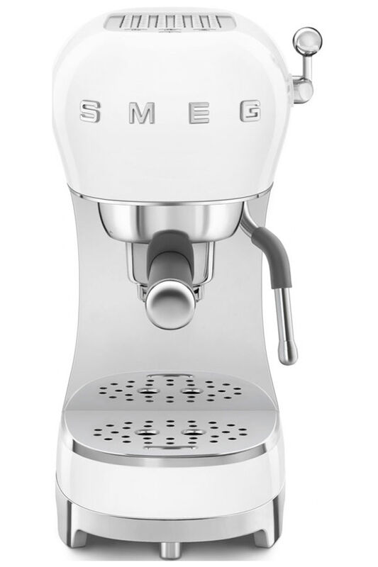 Рожковая кофеварка Smeg ECF02WHEU