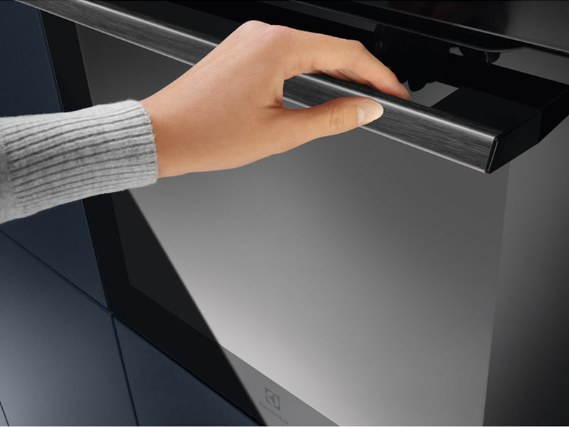 Электрический духовой шкаф Electrolux KOEBP39WZ