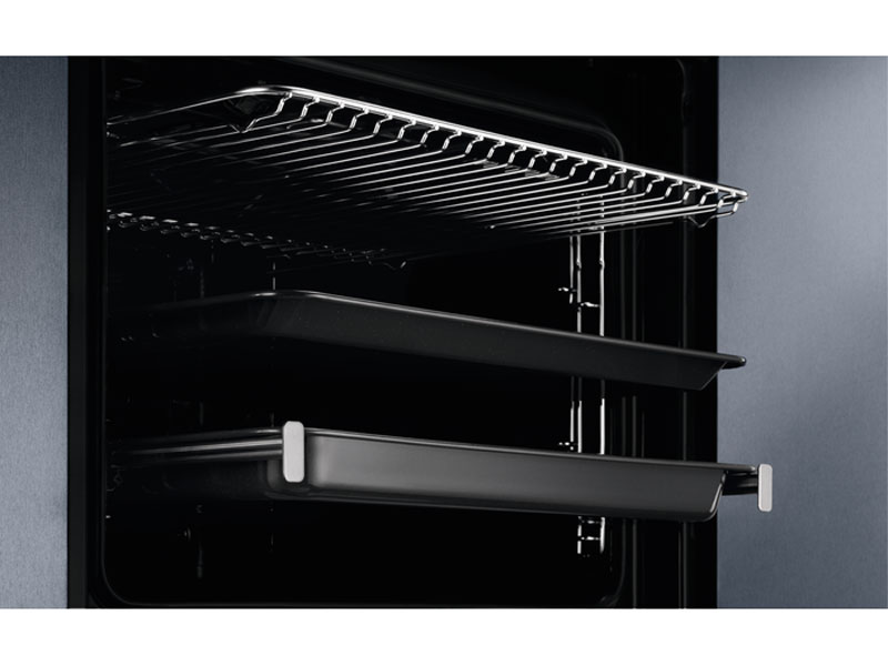 Электрический духовой шкаф Electrolux EOF6P76BX