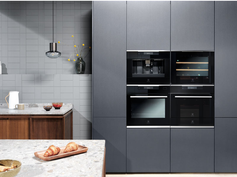 Электрический духовой шкаф Electrolux KOAAS31CX