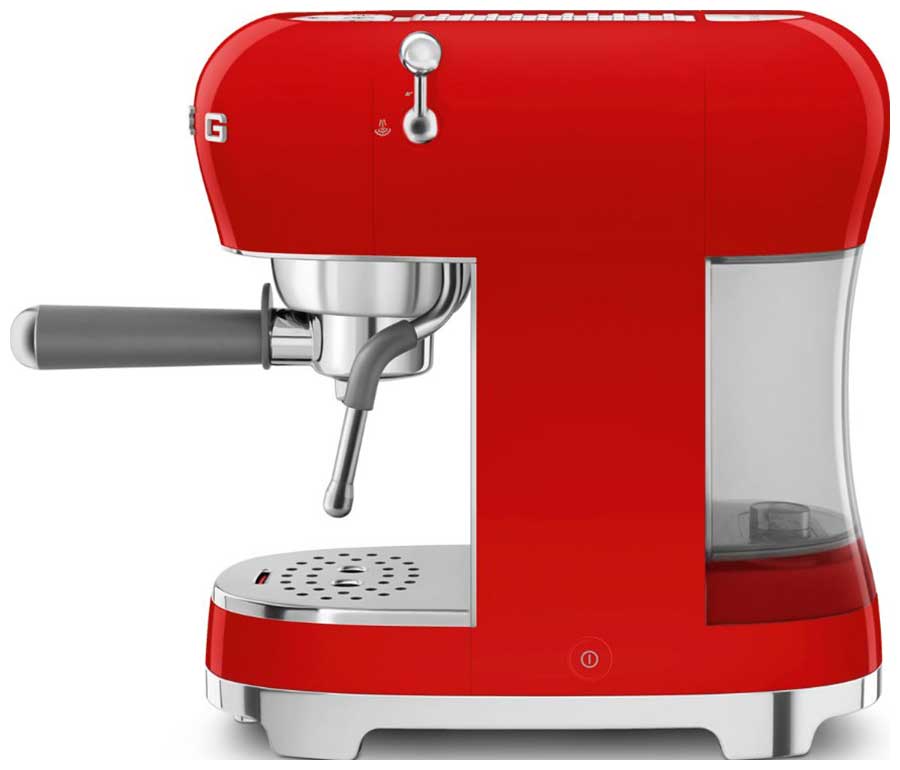 Рожковая кофеварка Smeg ECF02RDEU