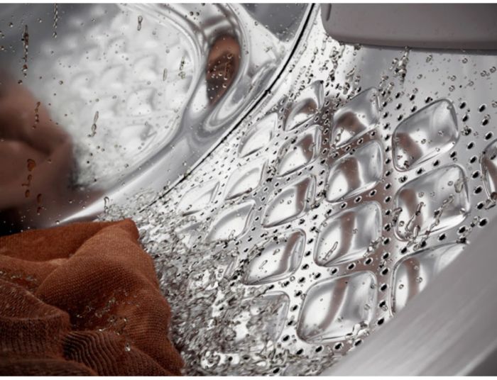 Стирально-сушильная машина Electrolux EW7W2612E
