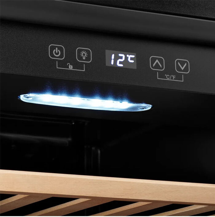 Винный шкаф Kuppersberg RSW 82