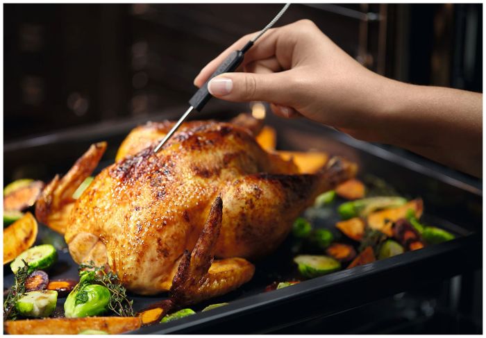 Электрический духовой шкаф Electrolux EOD5F71X