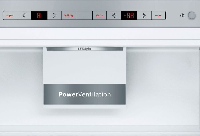 Двухкамерный холодильник Bosch KGE49AICA