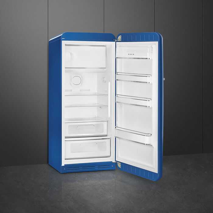 Однокамерный холодильник Smeg FAB28RBE6