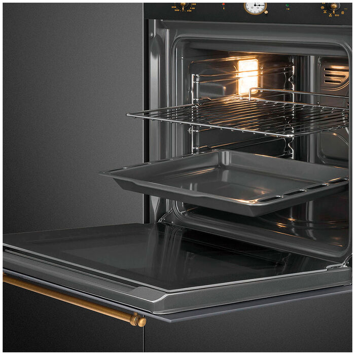 Электрический духовой шкаф Smeg SFP68C1TAO