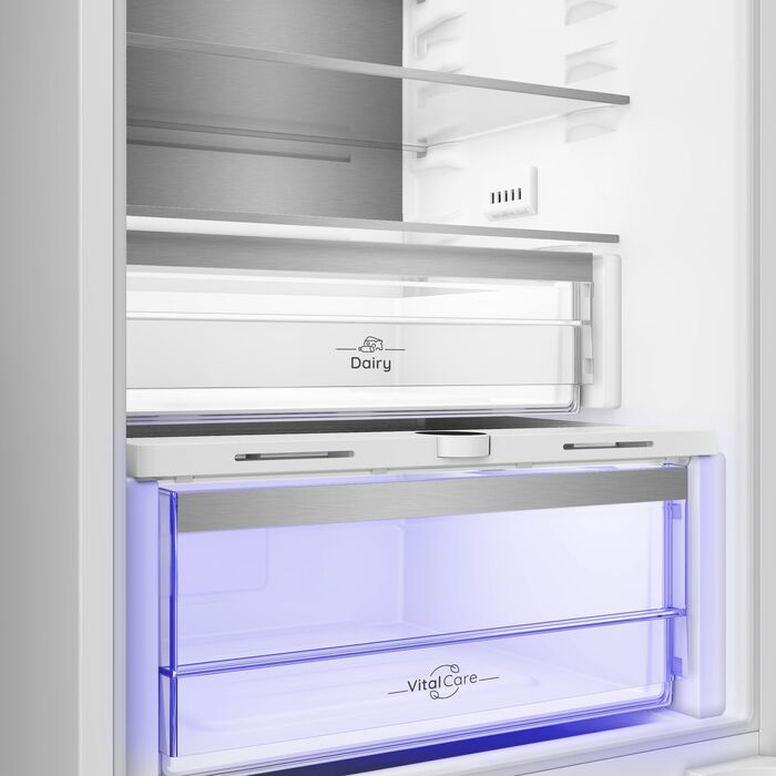 Встраиваемый холодильник Hotpoint-Ariston HSBT 18IXE - фото 6