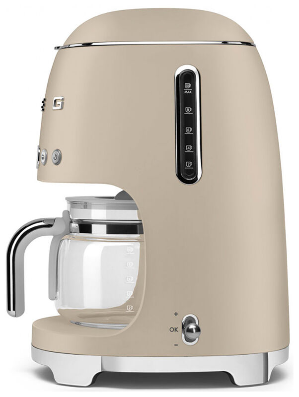 Капельная кофеварка Smeg DCF02MLMEU