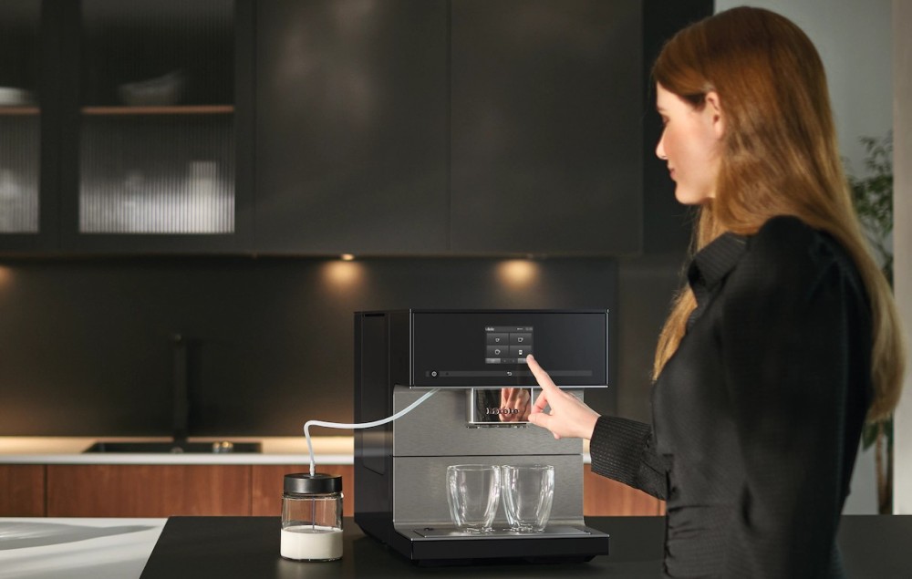 Автоматическая кофемашина Miele CM 7550 OBSW CoffeePassion