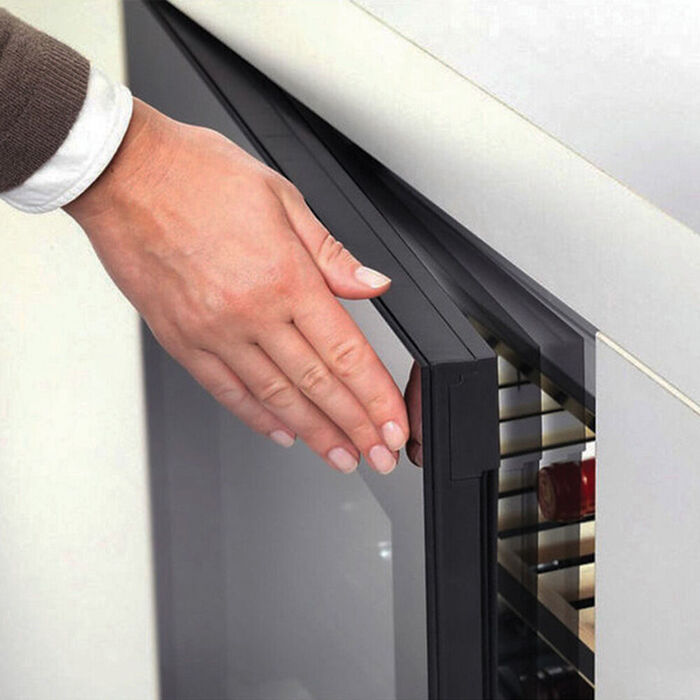 Встраиваемый винный шкаф Dunavox DXB-42.100DB.TO