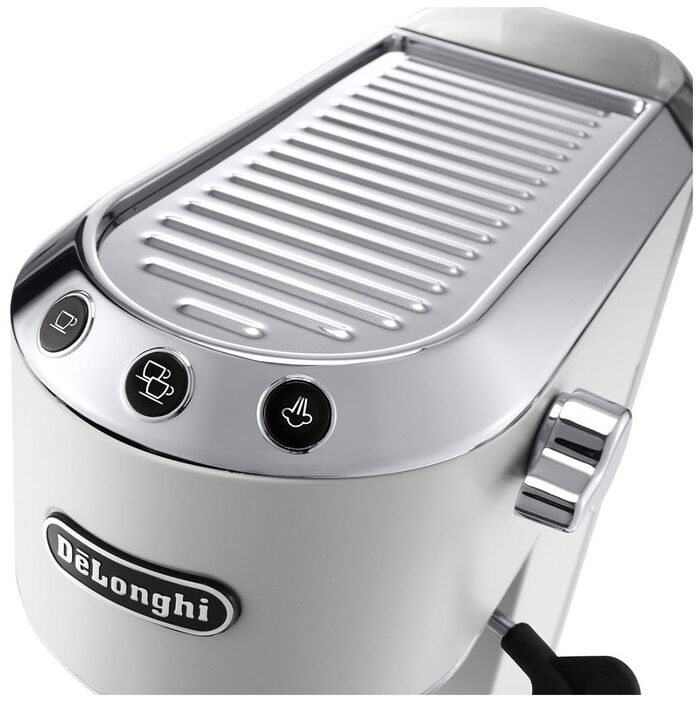 Рожковая кофеварка DeLonghi EC685.W