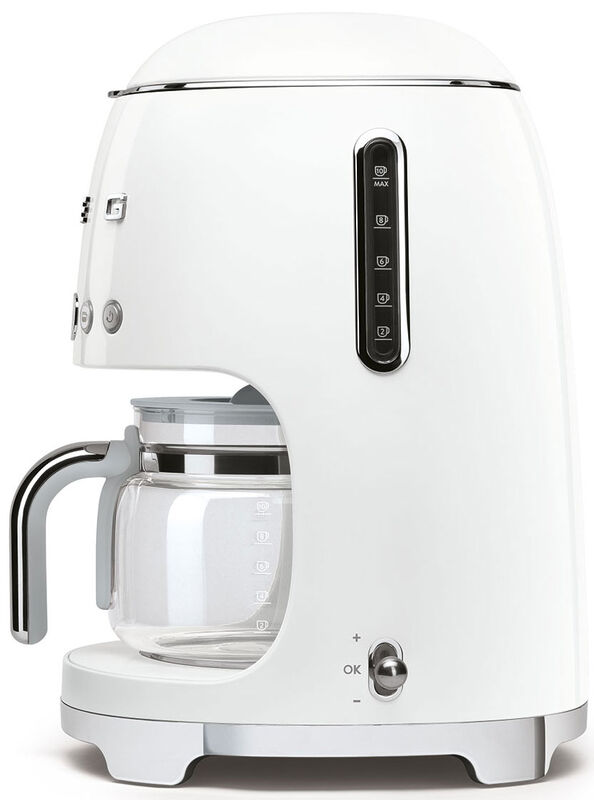 Капельная кофеварка Smeg DCF02WHEU