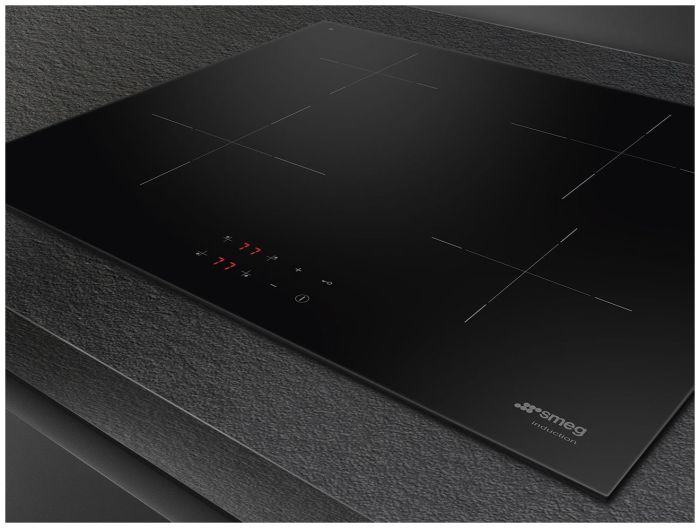 Индукционная варочная панель Smeg SI2641D