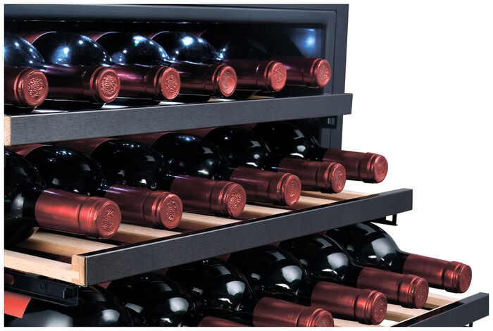 Встраиваемый винный шкаф Temptech SOMZ45SB