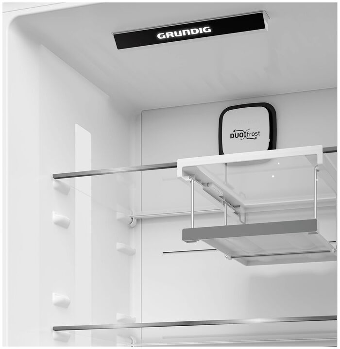 Двухкамерный холодильник Grundig GKPN66930FXD