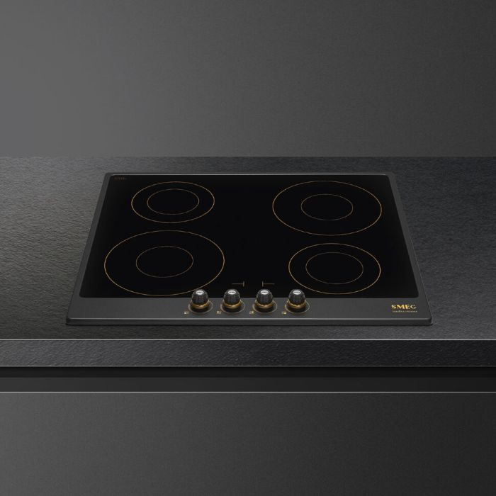 Индукционная варочная панель Smeg SI764AOM