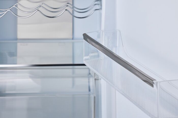 Встраиваемый холодильник Ledum LBRF-230 W