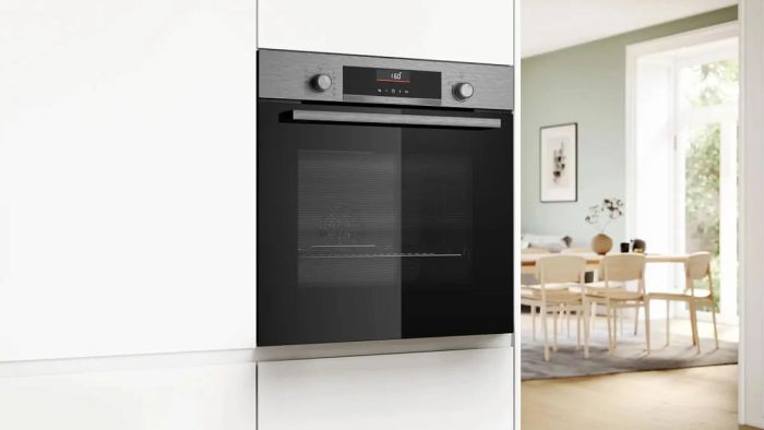Электрический духовой шкаф Bosch HBG536ES3
