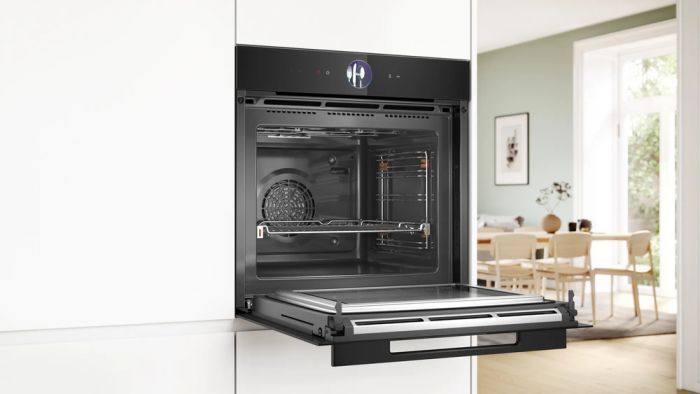 Электрический духовой шкаф Bosch HMG976RB1S