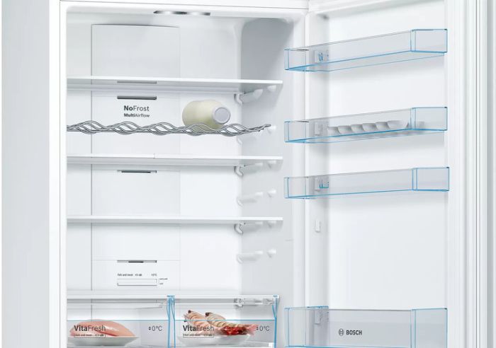 Двухкамерный холодильник Bosch KGN49XWEA