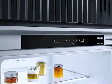 Встраиваемый холодильник Miele KDN 7724 E Active
