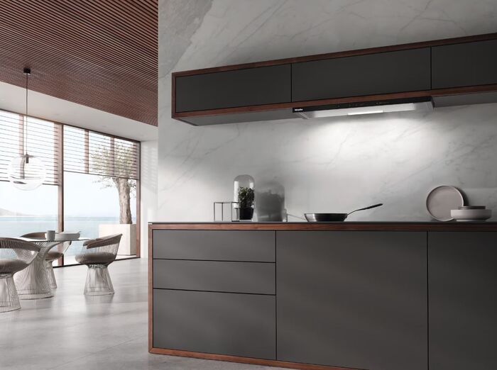 Полновстраиваемая вытяжка Miele DAS 4930 OBSW