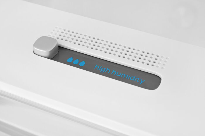 Многокамерный холодильник Zugel ZRFD200W