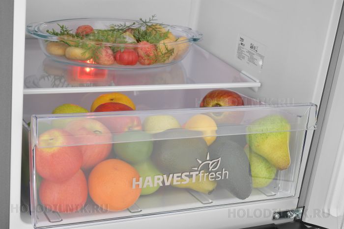Двухкамерный холодильник Beko B3R0CNK332HX