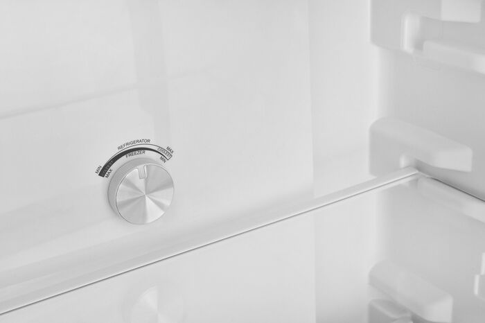 Многокамерный холодильник Zugel ZRFD200B