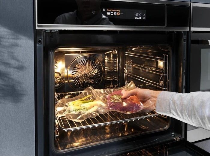 Электрический духовой шкаф Electrolux KOAAS31WX