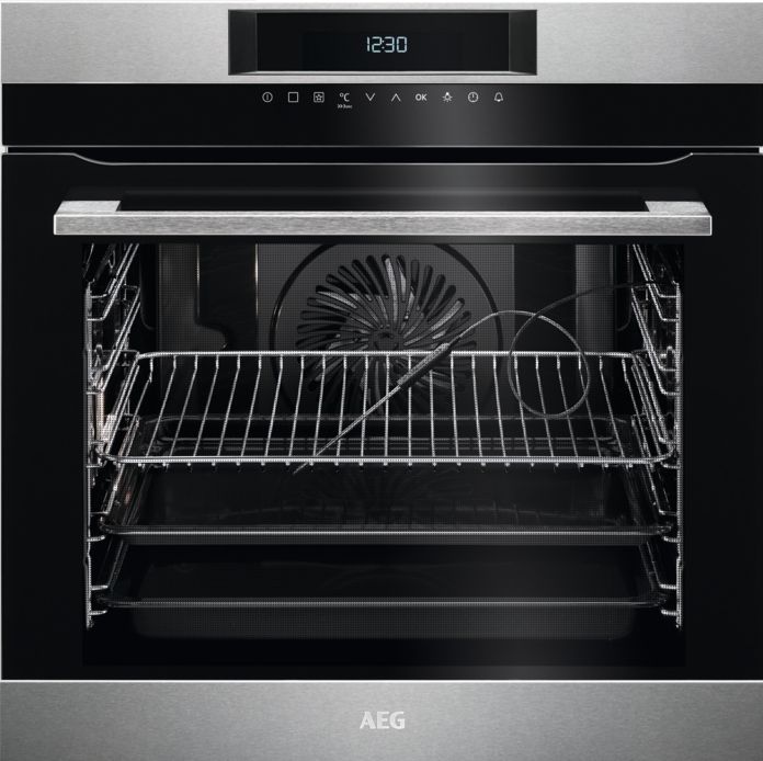 Электрический духовой шкаф AEG BPK642120M