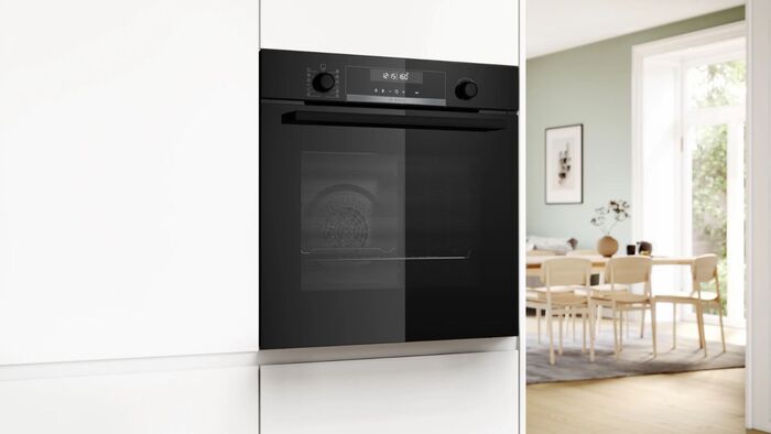 Электрический духовой шкаф Bosch HBG578BB3