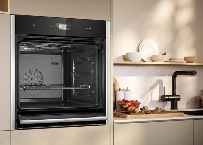 Электрический духовой шкаф Neff B64FS31N0