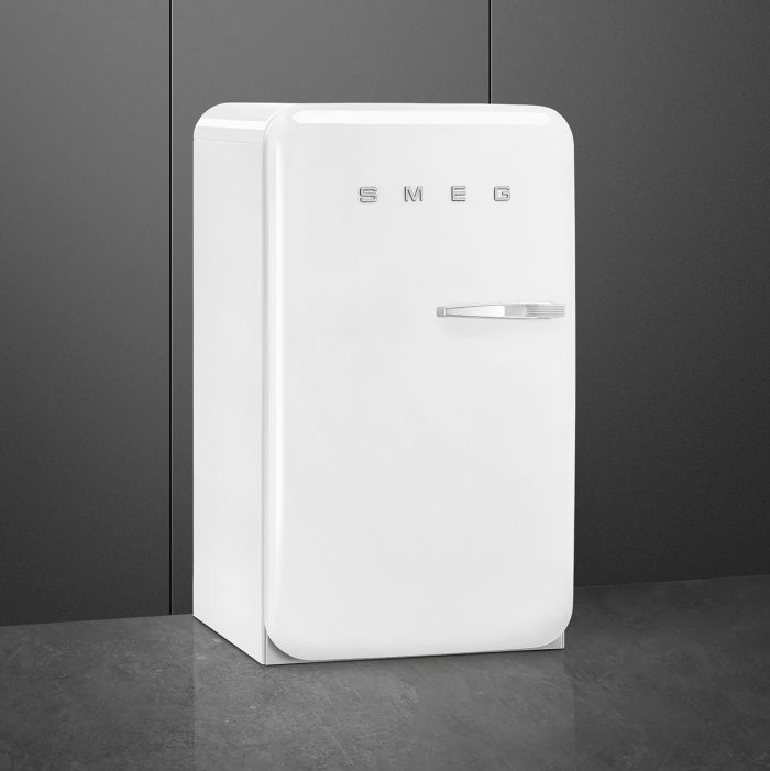 Однокамерный холодильник Smeg FAB10LWH6