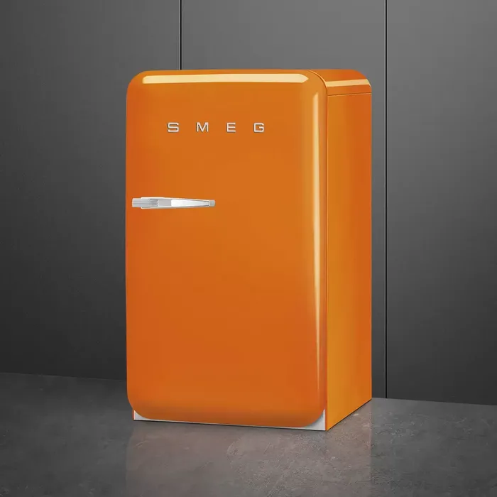 Однокамерный холодильник Smeg FAB10ROR6