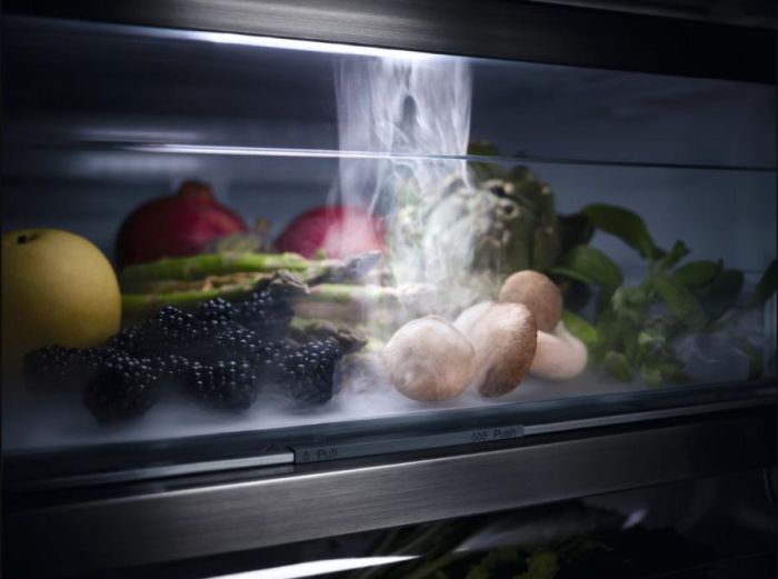 Встраиваемый холодильник Miele KFN 7795 D