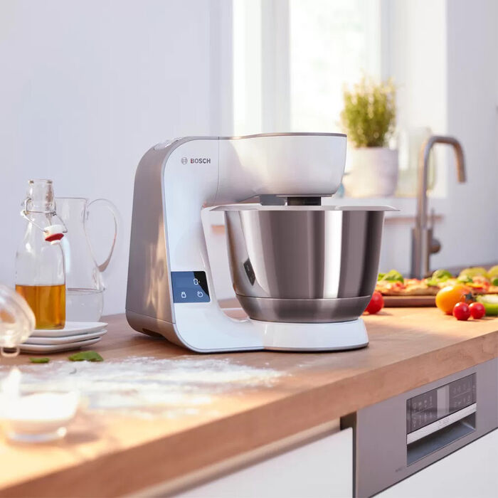 Кухонный комбайн Bosch MUM5XW10
