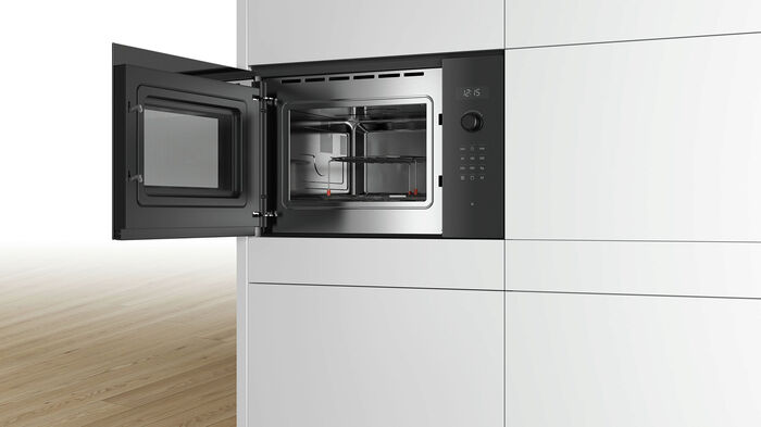Встраиваемая микроволновая печь Bosch BEL554MB0