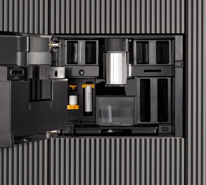 Встраиваемая кофемашина Miele CVA 7845 OBSW