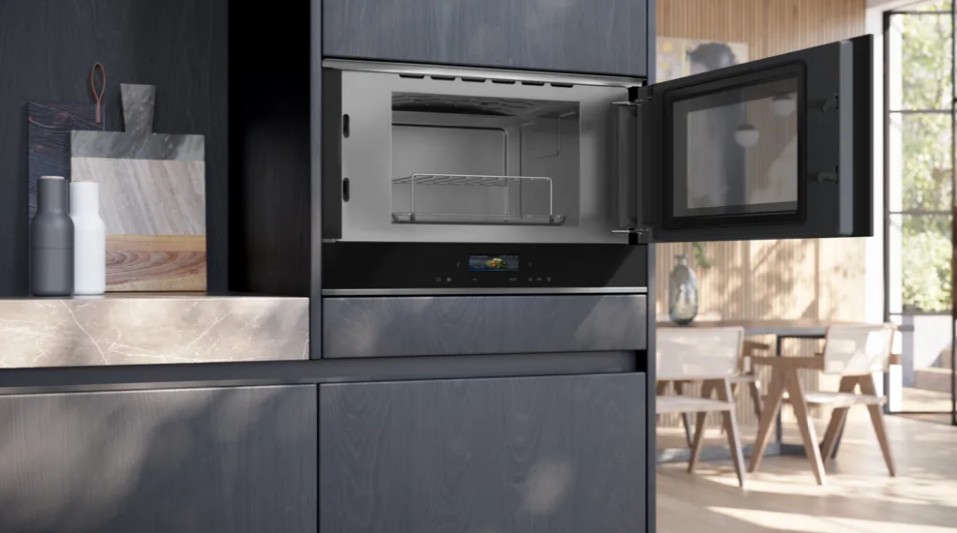 Встраиваемая микроволновая печь Siemens BE732R1B1