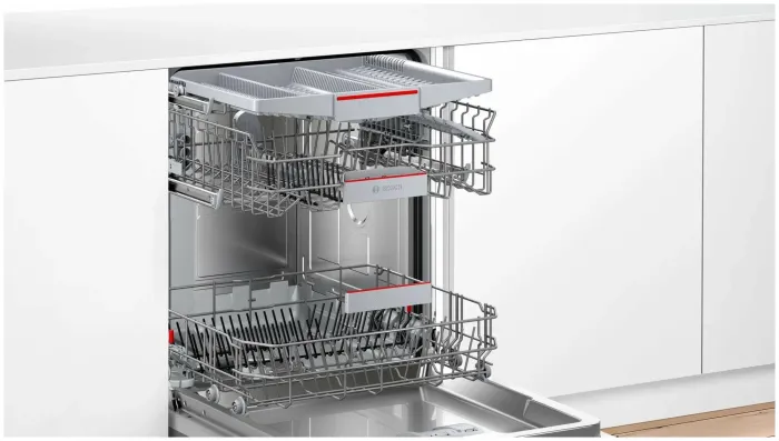 Встраиваемая посудомоечная машина Bosch SMV46KX04E