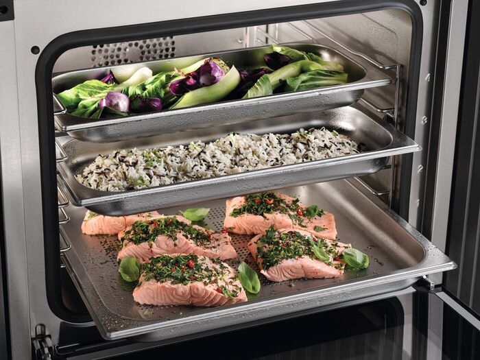 Встраиваемая пароварка Miele DGC 7860 HC Pro CLST
