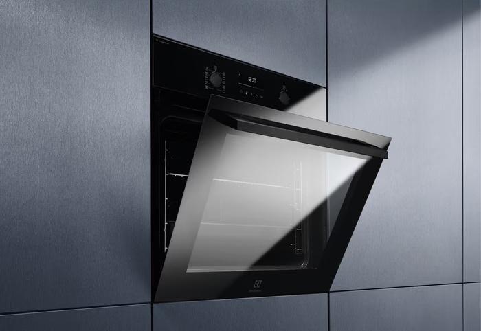 Электрический духовой шкаф Electrolux EOD6P77WZ