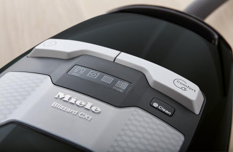 Пылесос напольный Miele SKMR3 Blizzard CX 1 Comfort