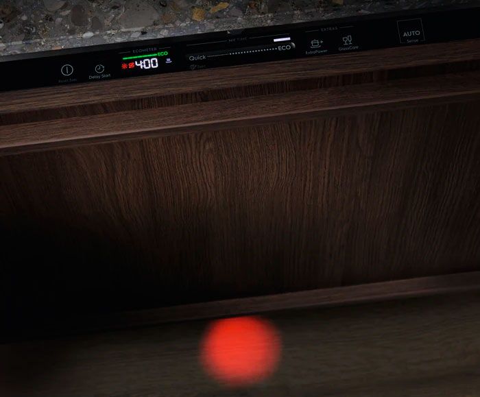 Встраиваемая посудомоечная машина Electrolux EES47320L